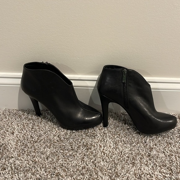 Booties by Jessica Simpson - Picture 2 of 8